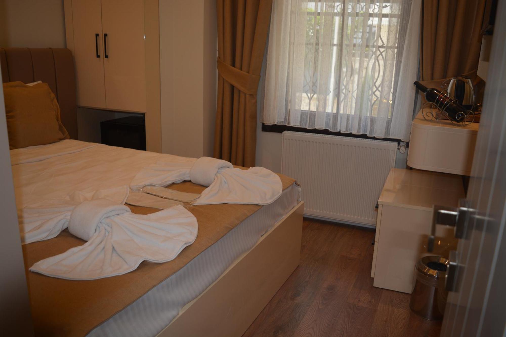 Garden Elisa Hotel Istanbul Exterior foto
